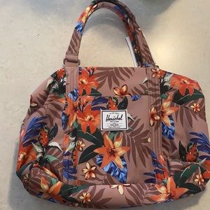 The Hershel Supply Company carrying Handle bag L